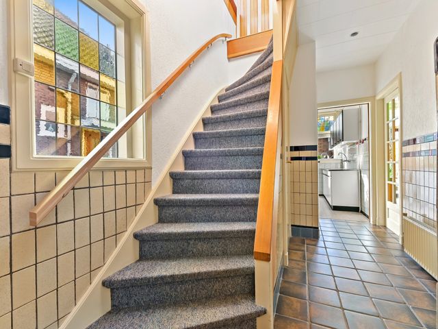 Kerkweg 20, Maasland