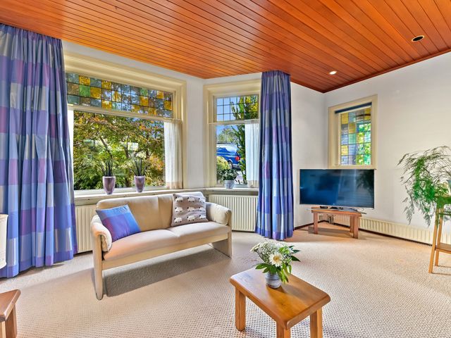 Kerkweg 20, Maasland