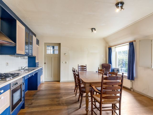 Doniaweg 25, Burgwerd