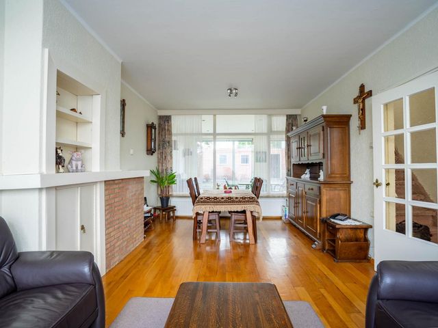 Molenlaan 52, Deurne