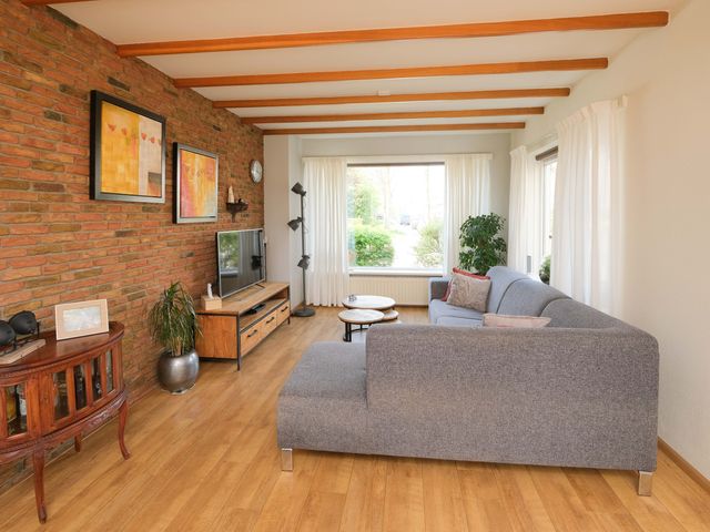 Meulenbeldlaan 101, Almelo