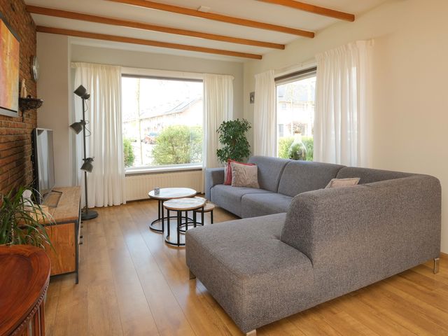 Meulenbeldlaan 101, Almelo