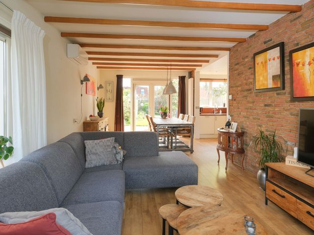 Meulenbeldlaan 101, Almelo