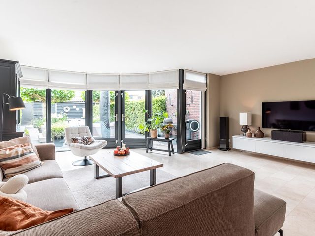 Valetaweg 94, Almere