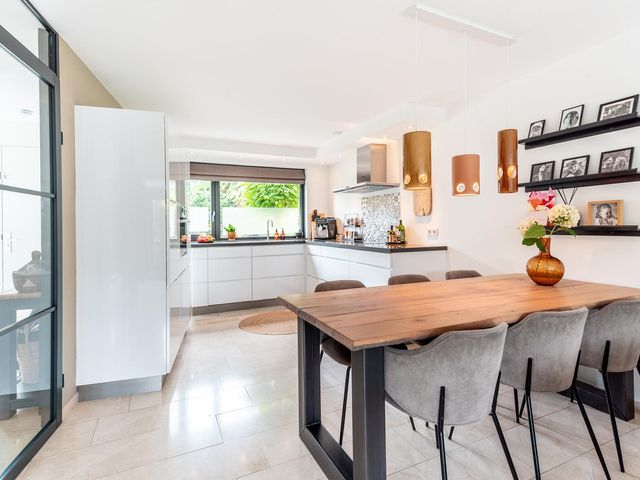 Valetaweg 94, Almere