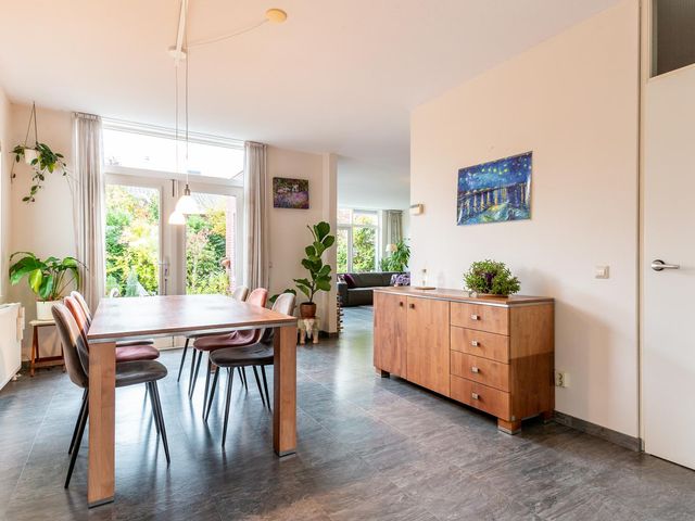 Constant Permekehof 18, Almere