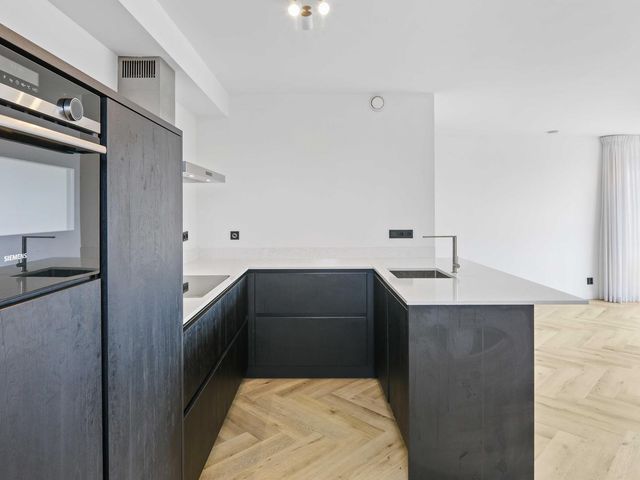 Bulgersteyn 7205, Rotterdam