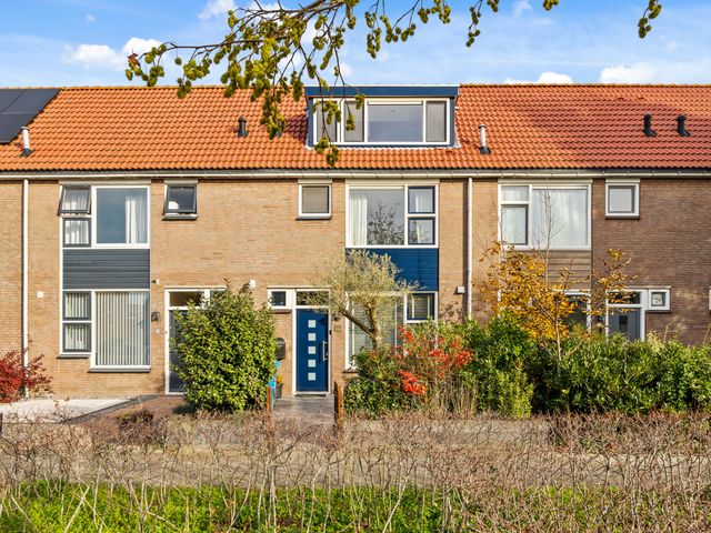 Rivierenlaan 77, Pijnacker