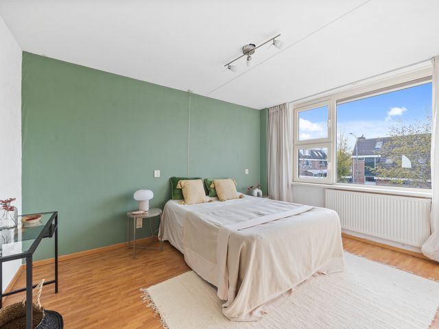 Rivierenlaan 77, Pijnacker