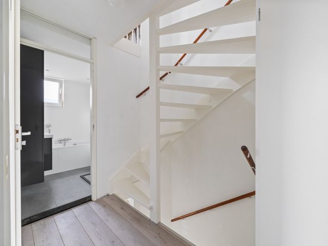 Rivierenlaan 77, Pijnacker