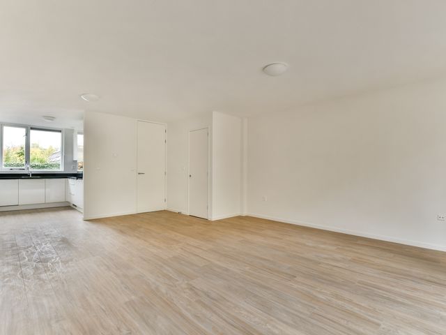 Troubadour 130, Amstelveen