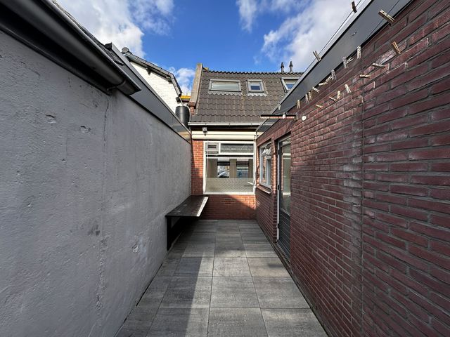 Jan in 't Veltstraat 122, Den Helder