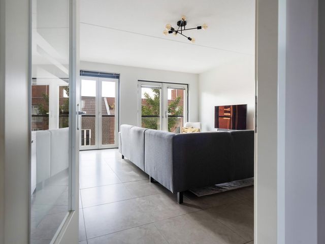 Veluwemeer 216, Woerden