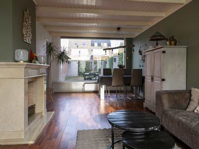 Scheuterstraat 8, Rheden