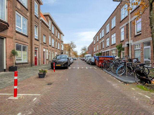 Hortensiastraat 220, Den Haag