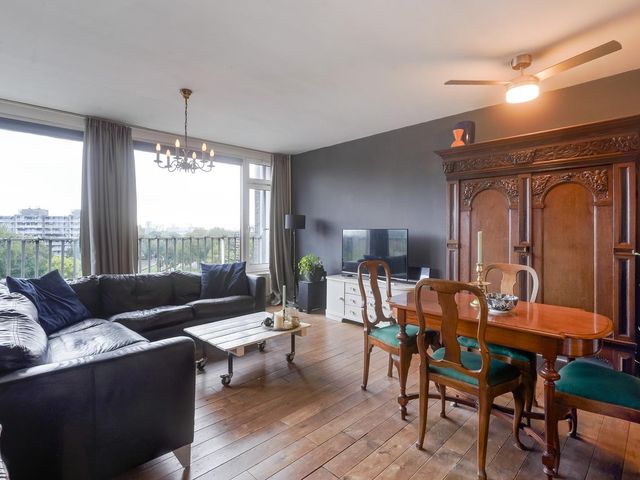 Klaverweide 140, Voorburg