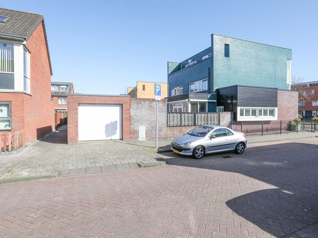 Amazonelaan 136, Purmerend