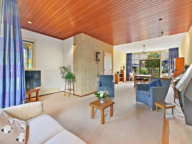 Kerkweg 20, Maasland