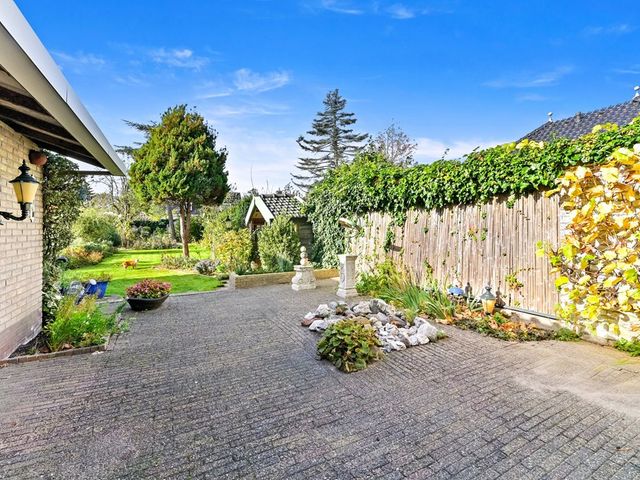 Kerkweg 20, Maasland