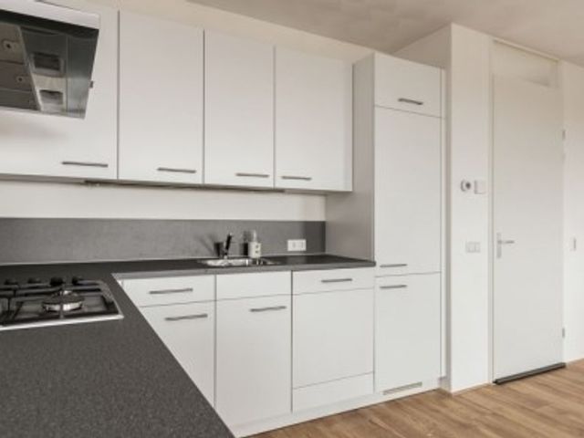 Aziëlaan , Alphen aan den Rijn