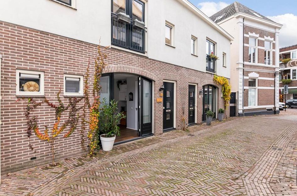 Achter de Muren Zandpoort 2B