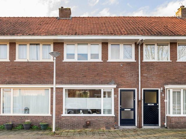 Goudsbloemstraat 44, Zwolle