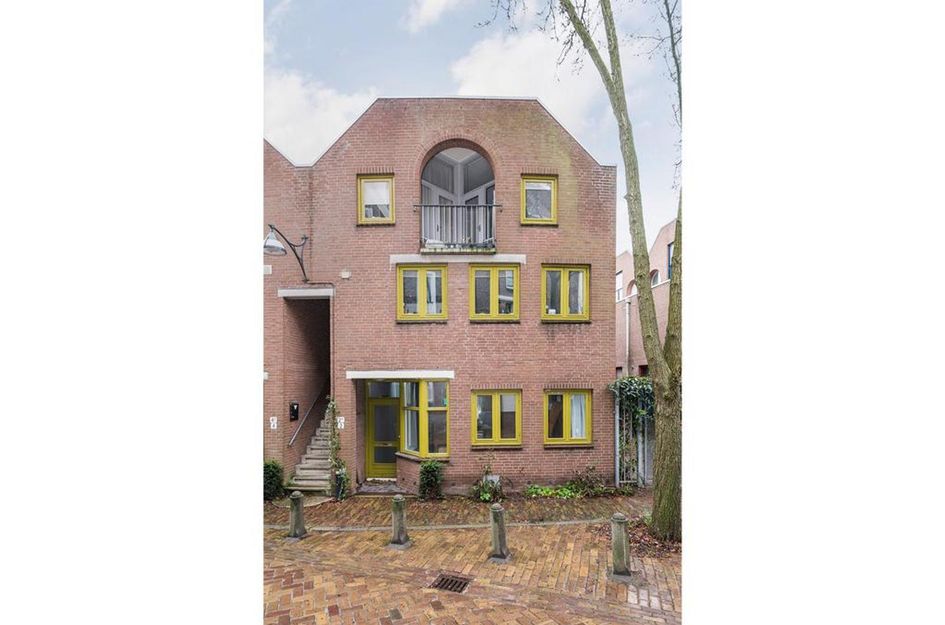 Waterstraat 2