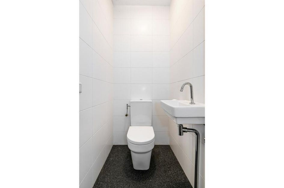 Seramstraat 48
