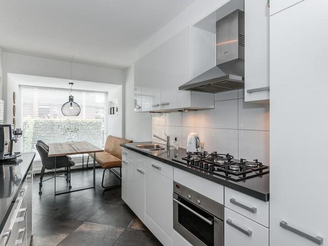 Tolhekstraat 18, Zwolle