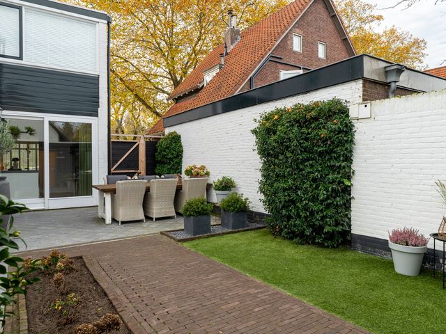 Burgemeester van der Klokkenlaan 47, Waalwijk