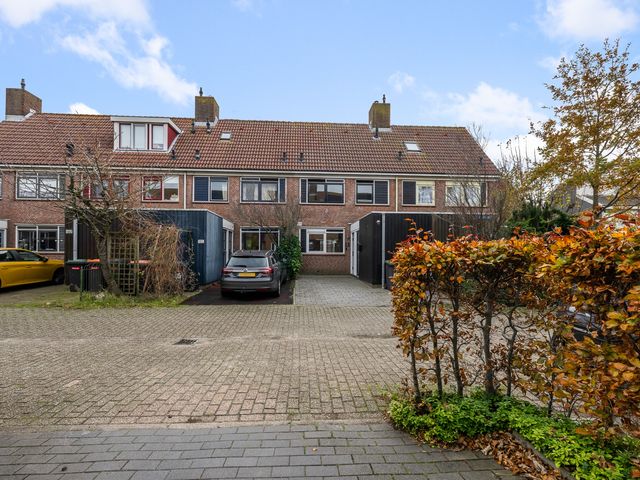 De Pollen 107, Uitgeest