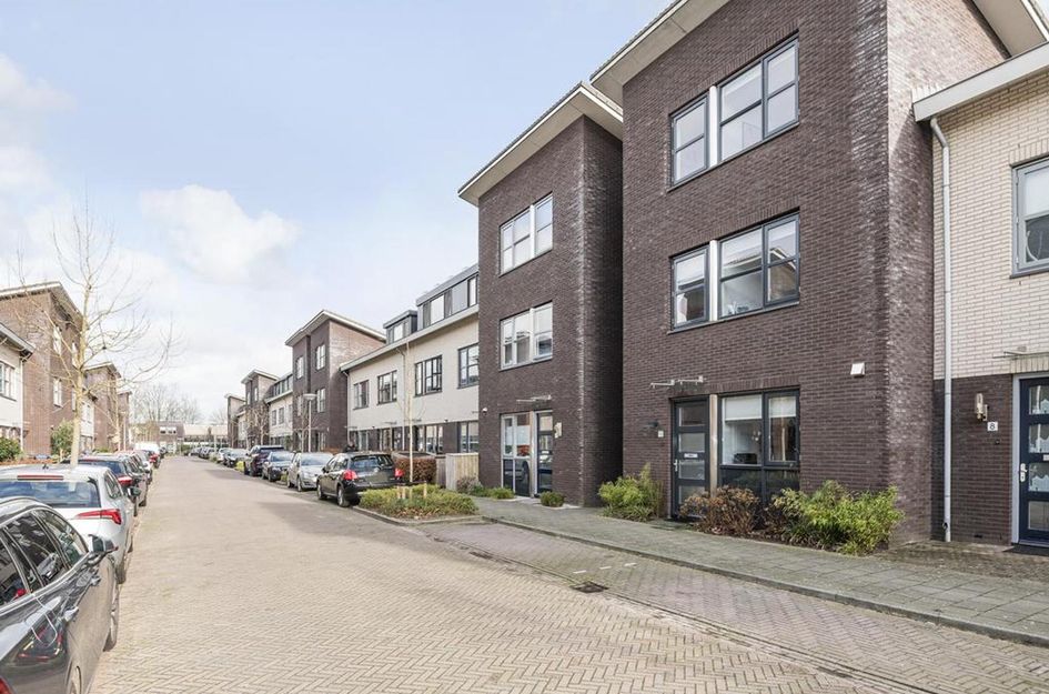 Ambonstraat 10