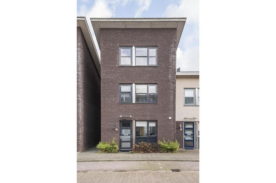 Ambonstraat 10