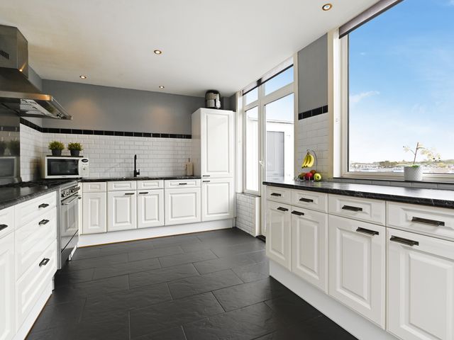 Veenendaalkade 326, Den Haag