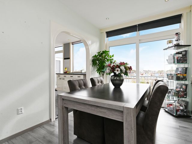 Veenendaalkade 326, Den Haag