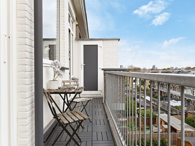 Veenendaalkade 326, Den Haag