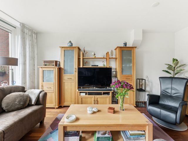 Akkerwinde 14, Alblasserdam