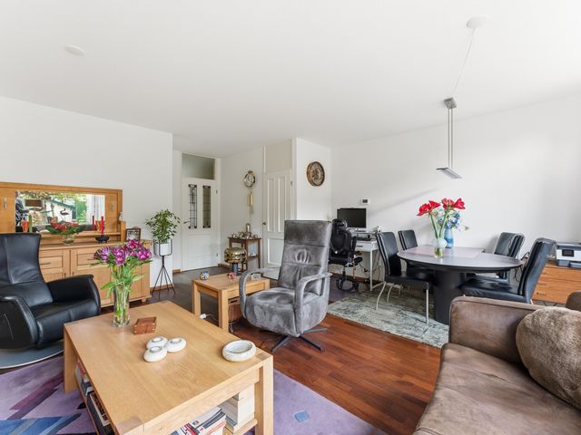 Akkerwinde 14, Alblasserdam