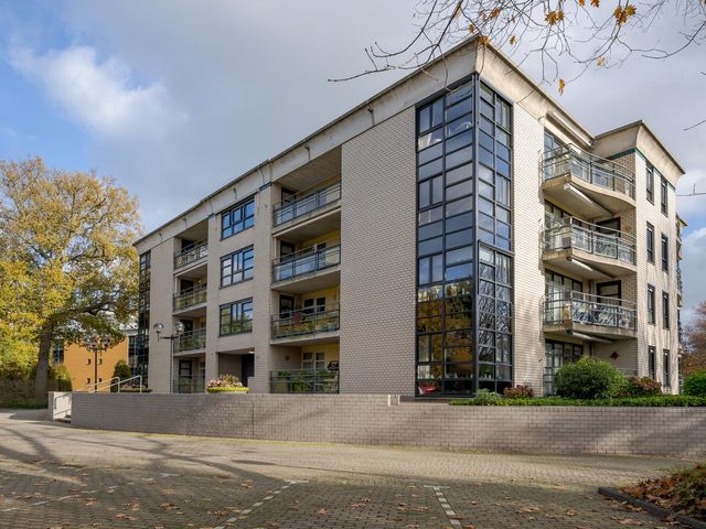 Badhuisstraat 17, Voorschoten