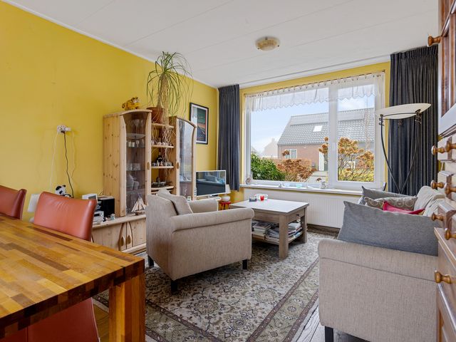 Julianastraat 24, Oldehove