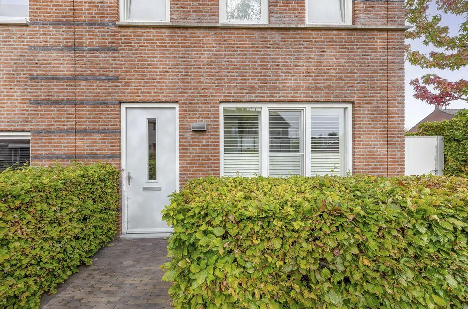 Burgemeester Moorenstraat 2