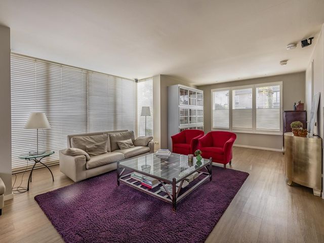 Burgemeester Moorenstraat 2, Reuver