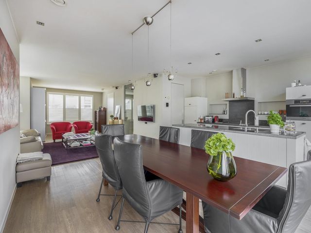 Burgemeester Moorenstraat 2, Reuver