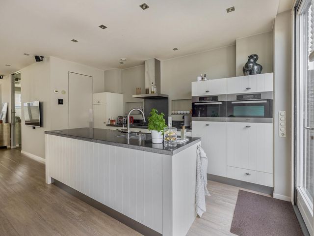 Burgemeester Moorenstraat 2, Reuver