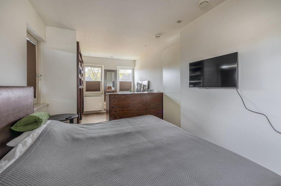 Burgemeester Moorenstraat 2