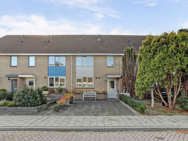 Rietstraat 5, Lage Zwaluwe