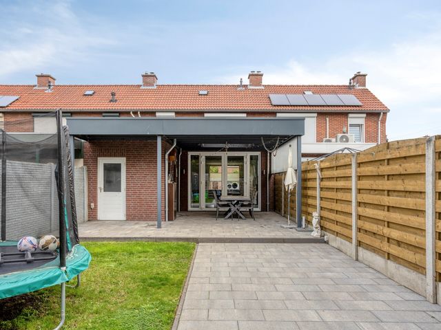 Herderstraat 7, Echt