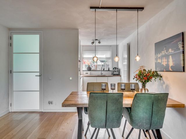 Honingklaver 44, Venlo