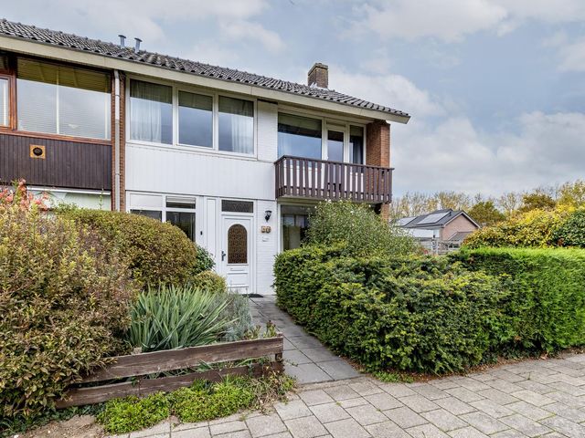 IJsselstraat 10, Barendrecht