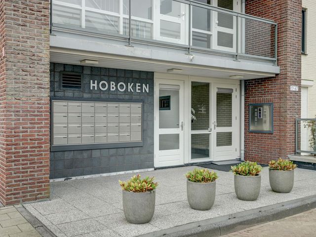 Van Hobokenhaven 31, Barendrecht